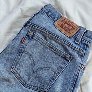 LEVIS 550 VINTAGE Relaxed Tapered 27” Waist